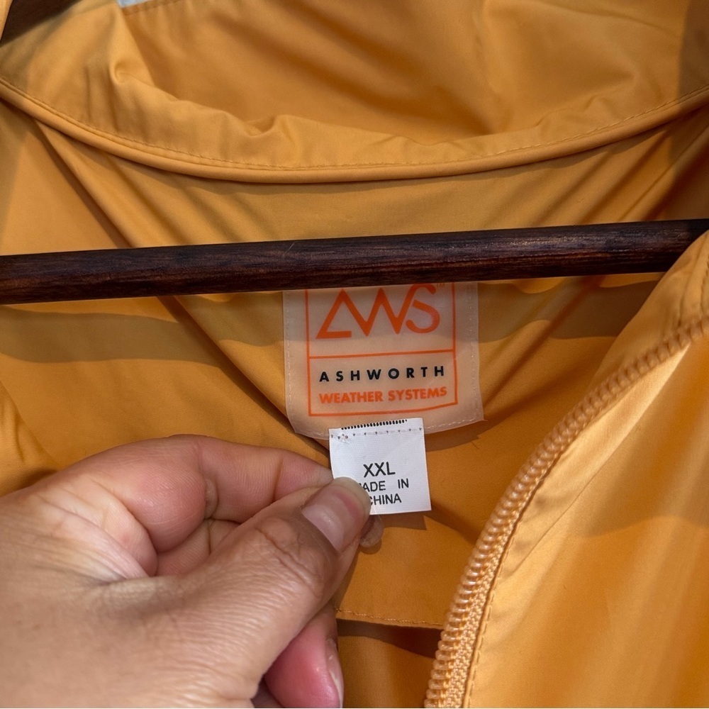Ashworth Men's Tan Windbreaker Jacket - Picture 4 of 7